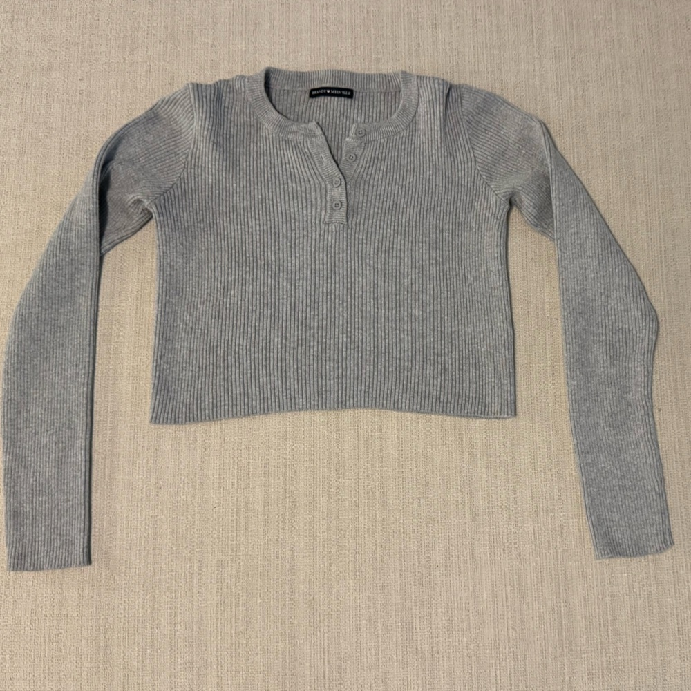 Brandy Melville Gray Ribbed Long Sleeve Henley Top sweater